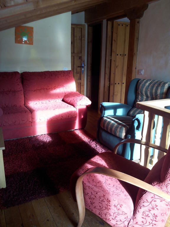 Casa Rural El Llao Y Los Fresnos - El Urogallo Муриас-де-Паредес Номер фото